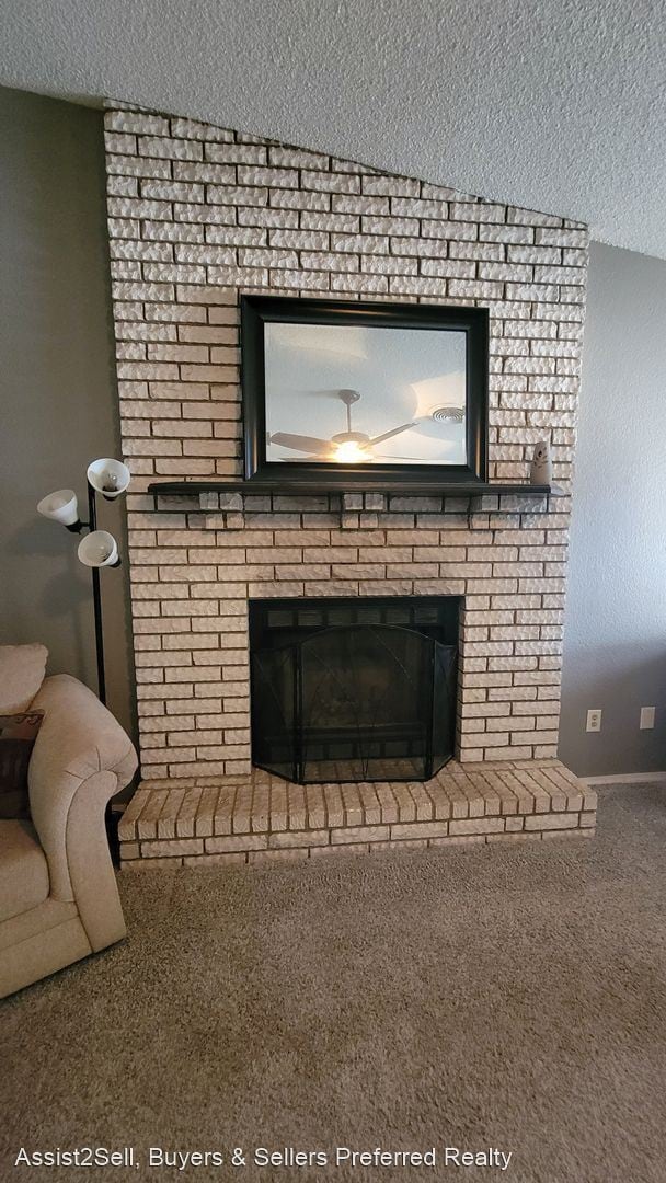 Building Photo - 3 br, 2 bath House - 1491 Lindberg