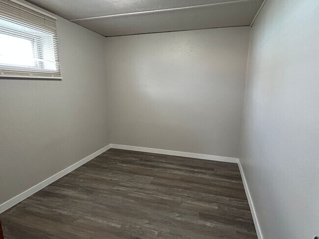 Foto del edificio - 391 2nd Ave SW