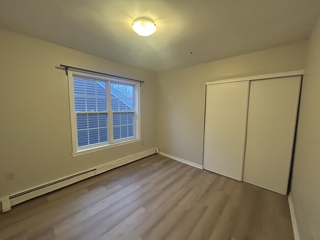 Building Photo - 3011 Oxford St