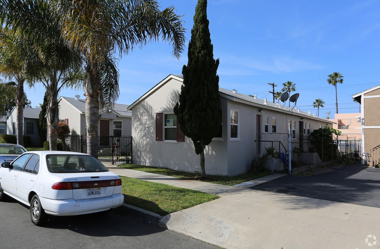 Foto del edificio - 233-235 S Freeman St