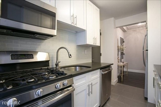 Building Photo - 1068 Bigleaf Pl