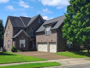 Building Photo - 110 Ruland Cir