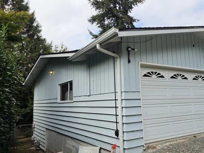 Building Photo - 35769 27th Ave S