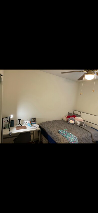 Bedroom - 3101 Brighton Plz