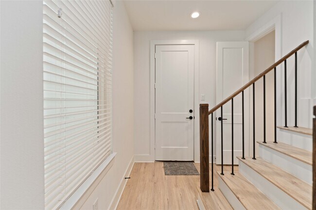 Foto del edificio - 4109 Hare St