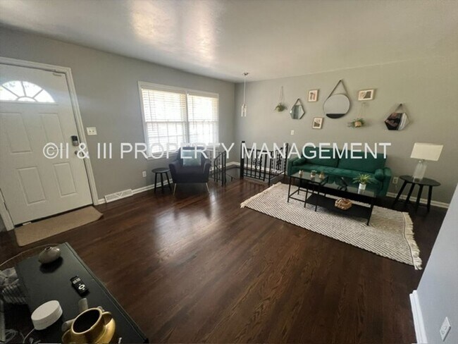 Building Photo - OP ranch home