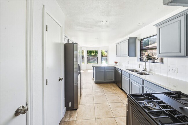 Foto del edificio - 19519 Mallard Lake Ln