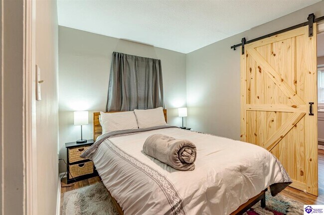 Foto del edificio - 203 Rogersville Rd