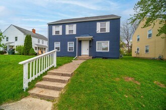 Building Photo - 2906-2912-2912 Ruhl Ave