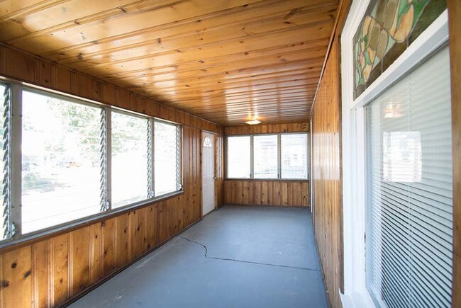 Foto del edificio - 17 N Sutphin St