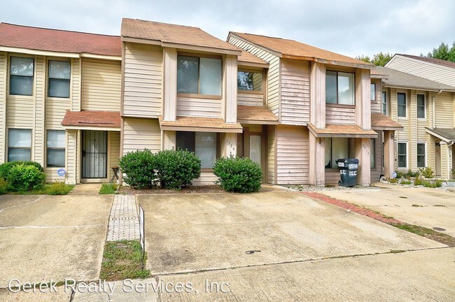 Foto del edificio - 3 br, 2.5 bath House - 5520 Old Guard Cres