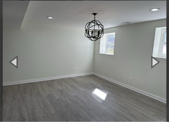 Foto del edificio - 219 N Waller Ave