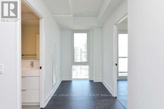 Photo du bâtiment - 308 Jarvis St