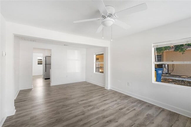 Building Photo - 1159 Engman St