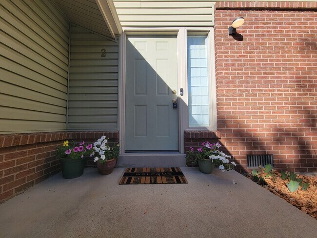 Foto del edificio - Updated East Boulder Townhome on a quite c...