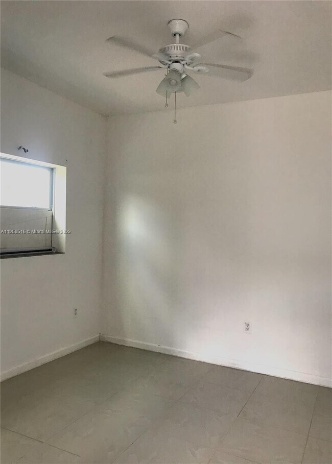 Foto del edificio - 16120 SW 105th Ave