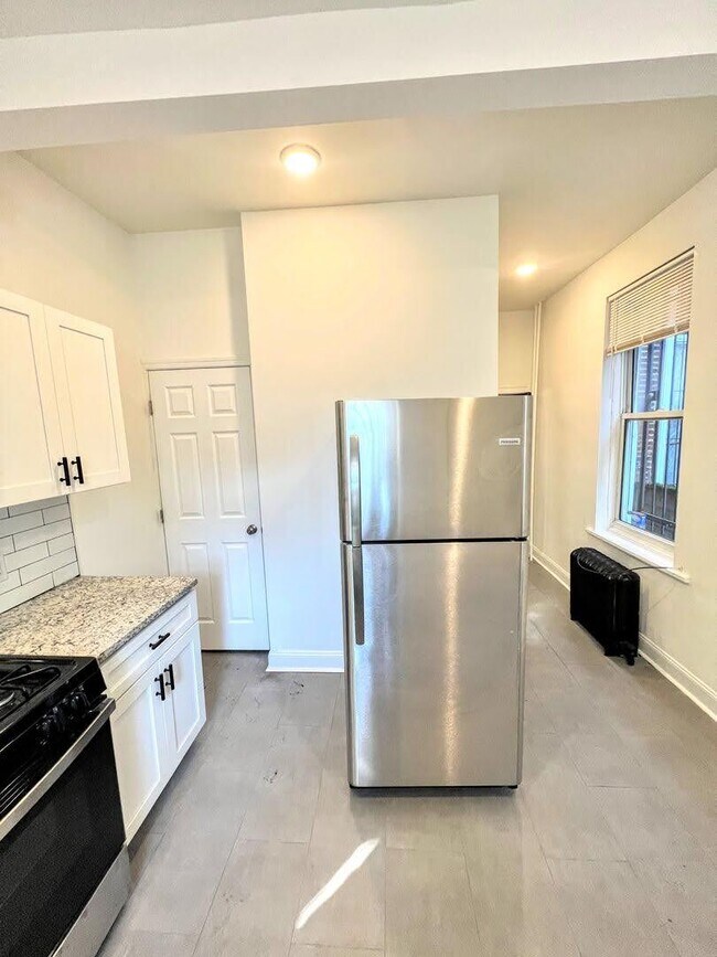 Foto del edificio - 2934 W Lehigh Ave