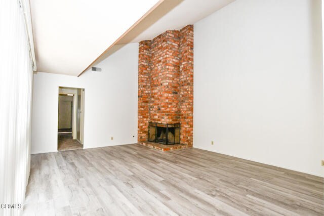 Building Photo - 829 Mobil Ave