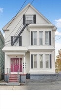 Building Photo - 94 Rockland St