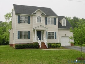 Building Photo - 712 Francis Rd