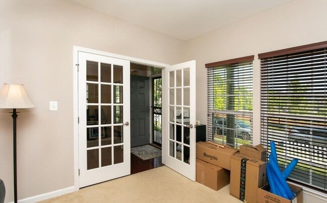 Building Photo - 2515 Baileys Pond Rd