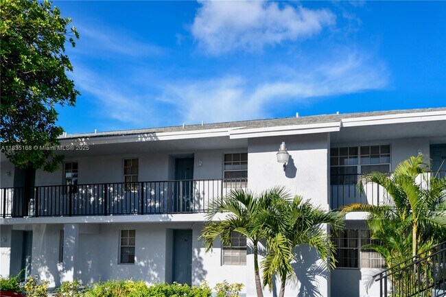 Foto del edificio - 905 Southridge Rd