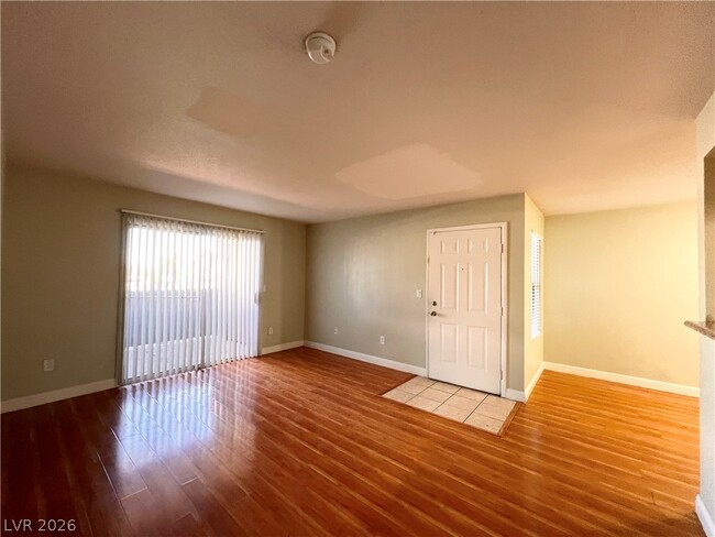 Building Photo - 5055 W Hacienda Ave