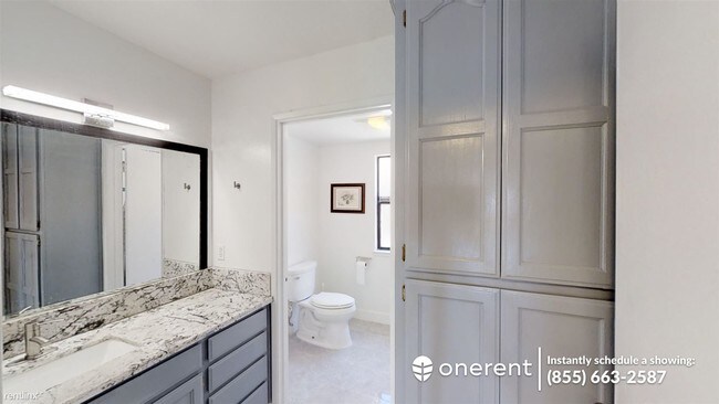 Building Photo - 5 br, 4.5 bath House - 15080 Mcvay Avenue -