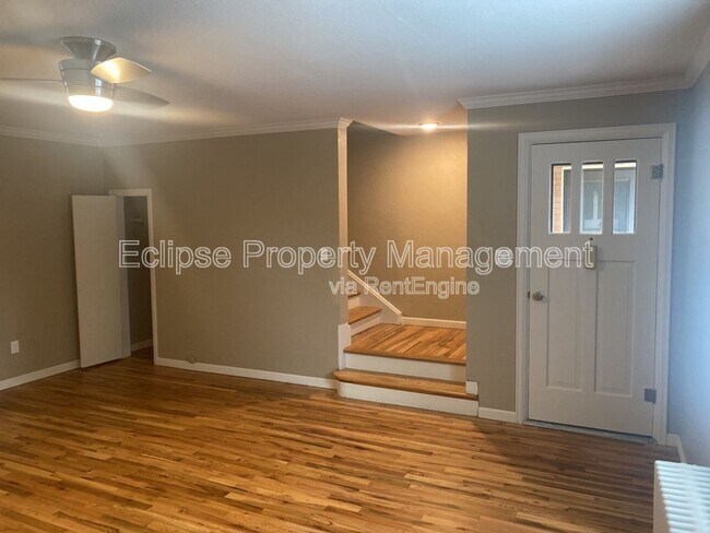 Foto del edificio - 217 Edison Ave