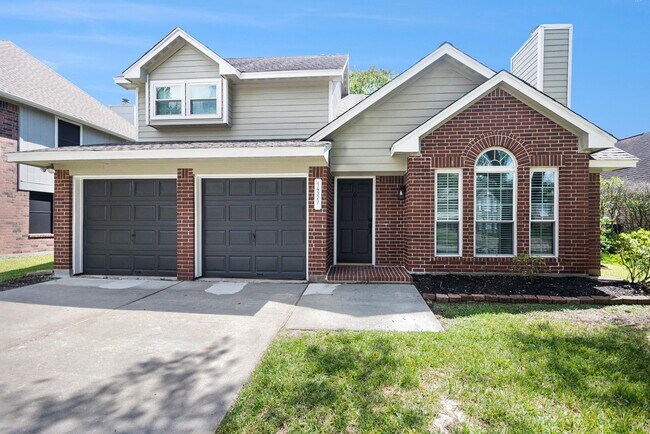 Building Photo - 14327 Sun Harbor Dr
