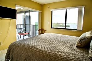 Foto del edificio - 4835 Bonita Beach Rd SW