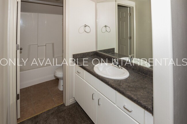 Foto del edificio - 837 E 620 N St