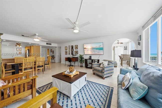 Foto del edificio - 5401 Collins Ave