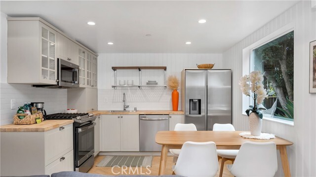 Foto del edificio - 1347 Seward St