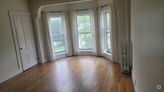 Building Photo - 248 Elm St