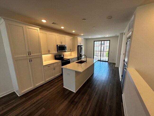 Foto del edificio - 519 Burton Dr