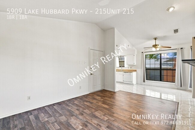 Foto del edificio - 5909 Lake Hubbard Pkwy