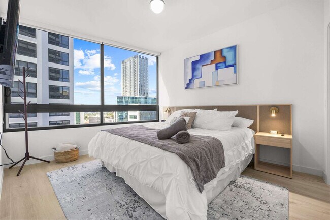 Foto del edificio - 225 N Miami Ave