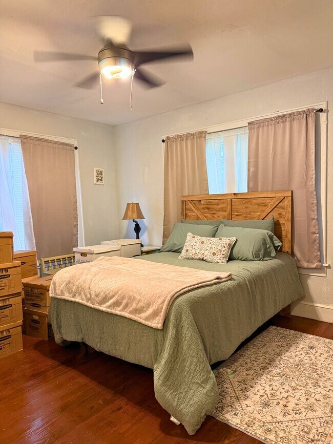 Foto del edificio - Charming 2-bedroom, 1-bath home