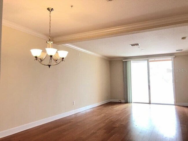 Building Photo - 7508 Toscana Blvd