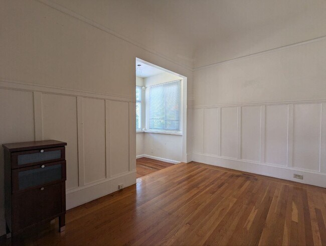 Building Photo - 2417 Eighth St