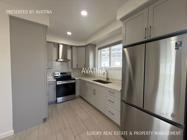 Building Photo - 99-726 Hulumanau St. A-