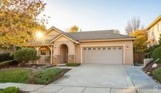 Building Photo - 775 Lavender Ln