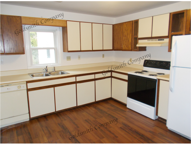 Foto del edificio - 295 Old Hunts Bridge Rd