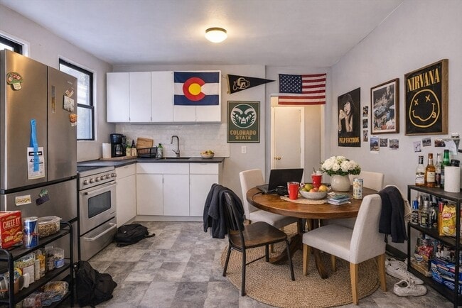 Foto del edificio - 3 Parker Hill Ter