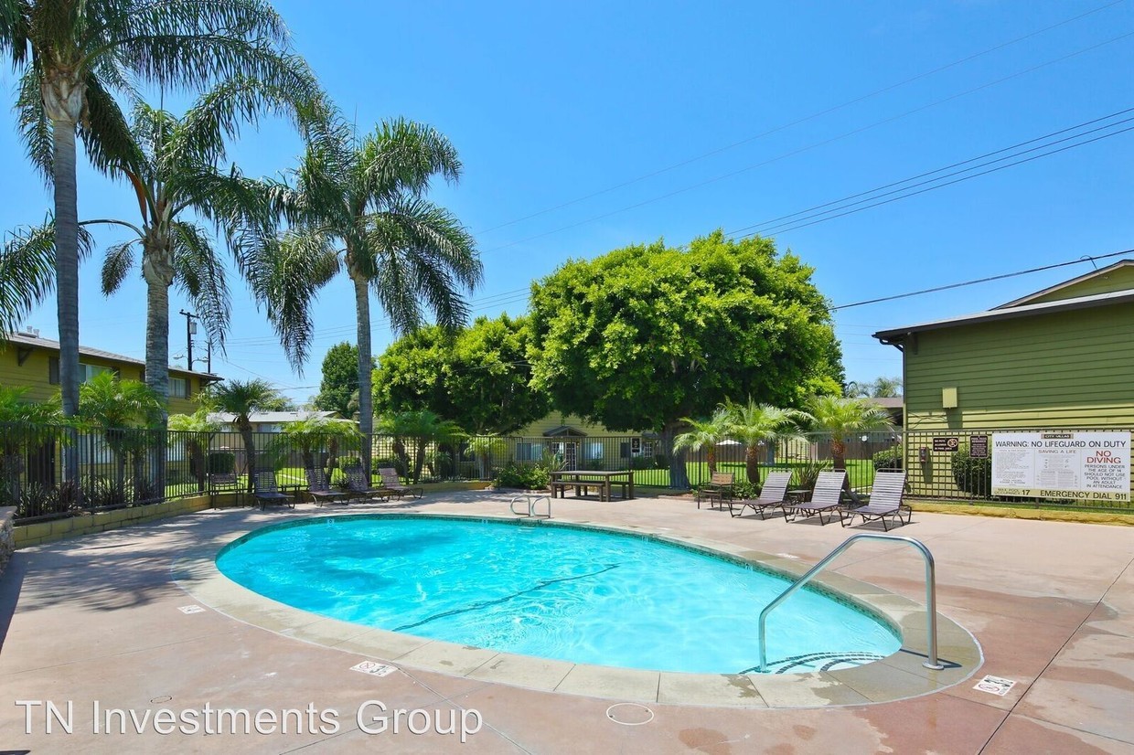 Foto principal - 12402 Haster St