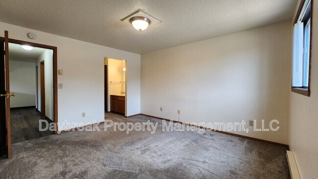 Foto del edificio - 3402 15th Ave S