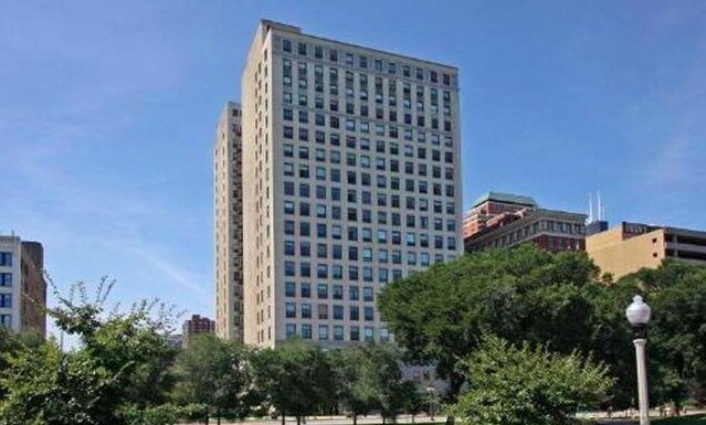 Primary Photo - 910 S Michigan Ave