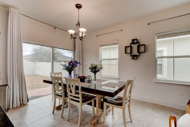 Building Photo - 5424 Estero Loop