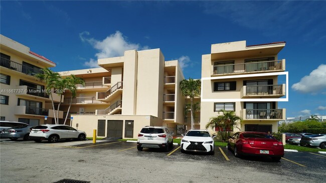 Foto del edificio - 995 SW 84th Ave